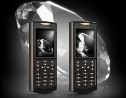 Gresso, cellulari più unici che rari Gresso, cellulari più unici che rari