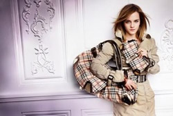Burberry lancia la moda 3D in diretta mondiale