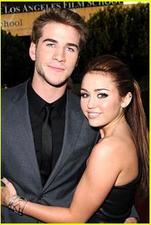 Miley Cyrus e Liam Hemsworth insieme per “The last song”: ma lui la ama ancora?