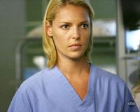 "Grey's Anatomy" perde Izzie Stevens: Katherine Heigl lascia il set "Grey's Anatomy" perde Izzie Stevens: Katherine Heigl lascia il set