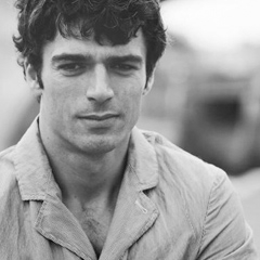 Luca Argentero indossa i guantoni per una fiction Rai Luca Argentero indossa i guantoni per una fiction Rai
