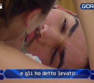 GF11: Nando Colelli molestato a 8 anni