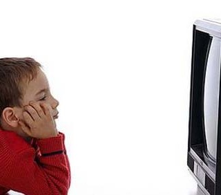 Bambini: più di sette ore al giorno davanti alla TV