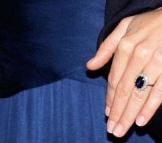 Kate Middleton: impazzano le imitazioni dell’anello di fidanzamento