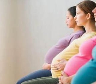 Influenza e gravidanza, meglio vaccinarsi?