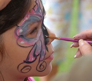 Truccare i bambini per Carnevale: idee e consigli