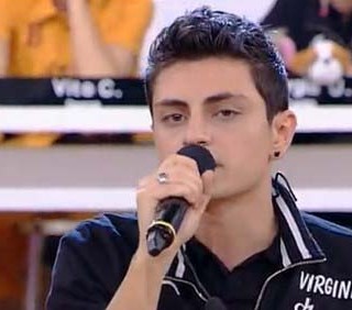 Virginio Simonelli è gay?