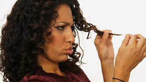 Permanente: è dannosa per i capelli? Permanente: è dannosa per i capelli?