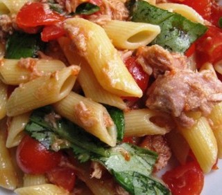 La ricetta della Pasta Tonno e Pomodoro