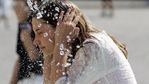 Consigli per affrontare il caldo estivo Consigli per affrontare il caldo estivo