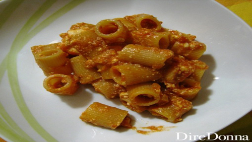 Pasta con Ricotta - Rossa Pasta con Ricotta - Rossa