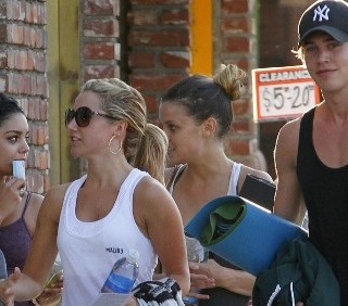 Vanessa Hudgens di nuovo con Austin Butler