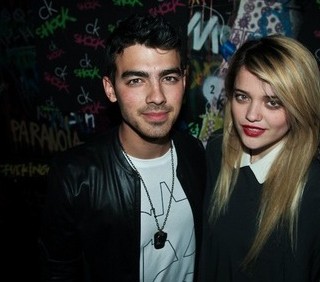 Joe Jonas e Sky Ferreira nuova coppia?