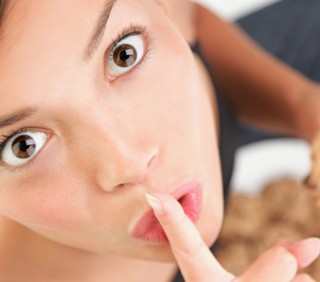 Sconfiggiamo la fame nervosa o compulsiva