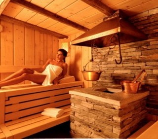 Disintossicare il corpo con sauna e bagno turco