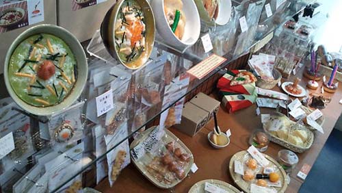 Ristoranti con cibo di plastica: nuova tendenza Ristoranti con cibo di plastica: nuova tendenza