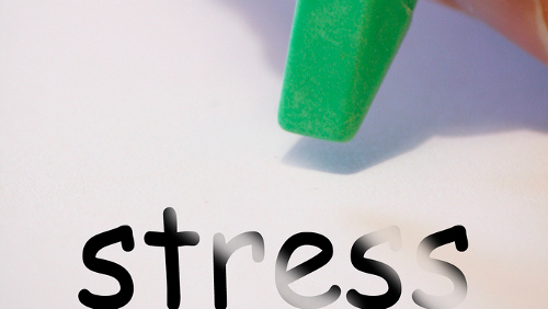 Mettersi a dieta dimagrante causa depressione e stress Mettersi a dieta dimagrante causa depressione e stress