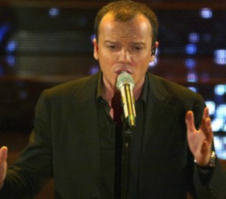Gigi D’Alessio lancia il tour mondiale