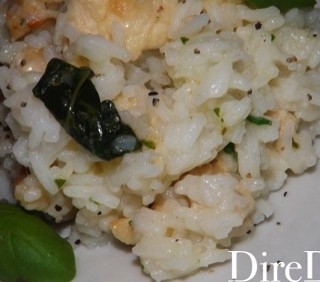 Riso con petto di pollo basilico e prezzemolo, ricetta