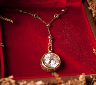 Damiani realizza la collana di Breaking Dawn