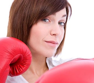 Liti in ufficio? Le donne non perdonano