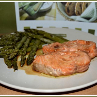 Sformato di trota salmonata: un piatto freddo con asparagi e patate