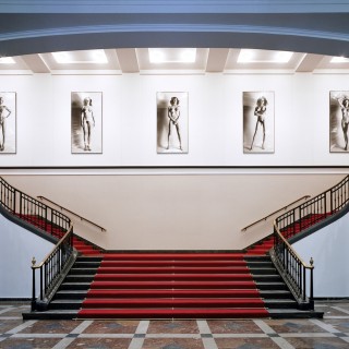 Ritratti, nudi e moda: Helmut Newton in mostra