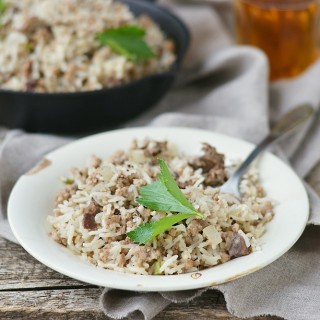 Risotto con salsiccia e cavolini