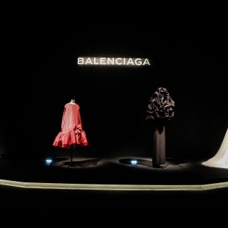 Balenciaga torna alla Couture dopo 52 anni