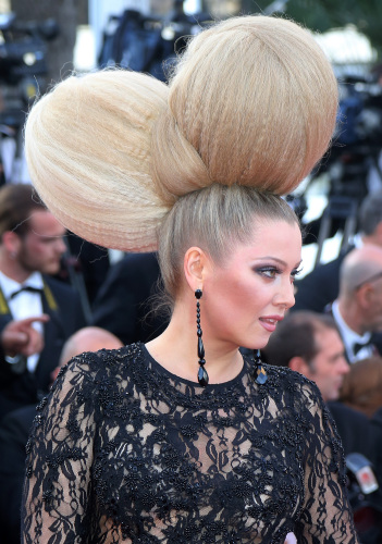 Festival di Cannes 2015: i look peggiori delle star Festival di Cannes 2015: i look peggiori delle star
