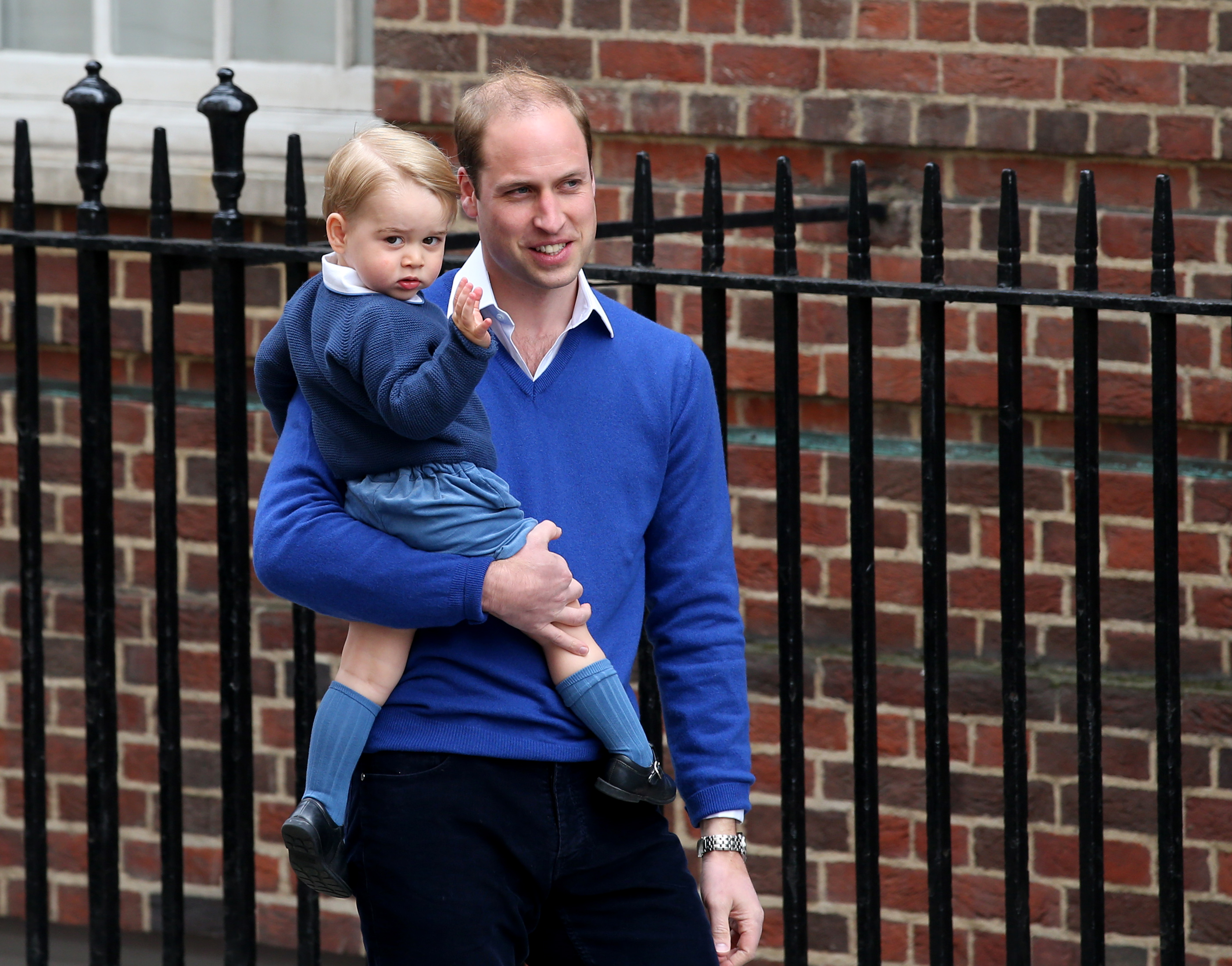 Il Principe George allo zoo con la mamma di Kate Middleton Il Principe George allo zoo con la mamma di Kate Middleton