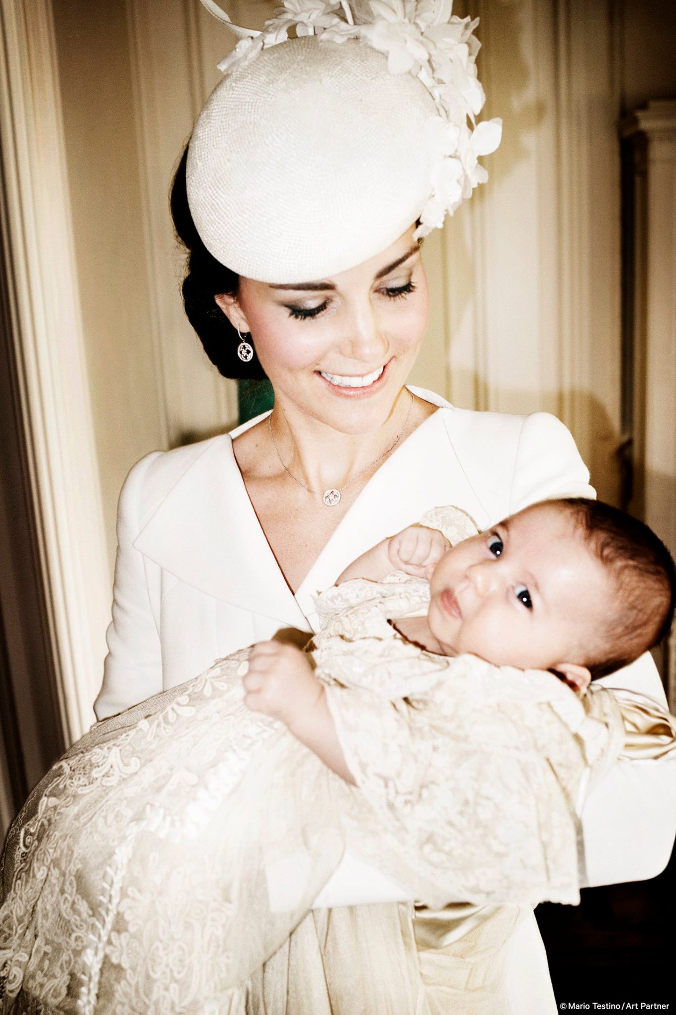 Le somiglianze tra la Principessa Charlotte e Lady Diana Le somiglianze tra la Principessa Charlotte e Lady Diana