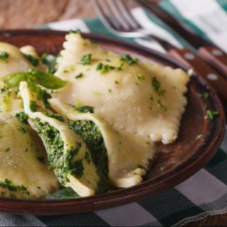 Ravioli ricotta e spinaci