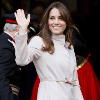Kate Middleton: dalla Regina con un nuovo taglio di capelli