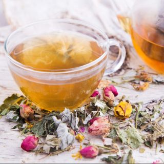 Tisana alla malva: le proprietà