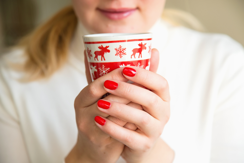 Manicure delle feste: le tendenze Manicure delle feste: le tendenze