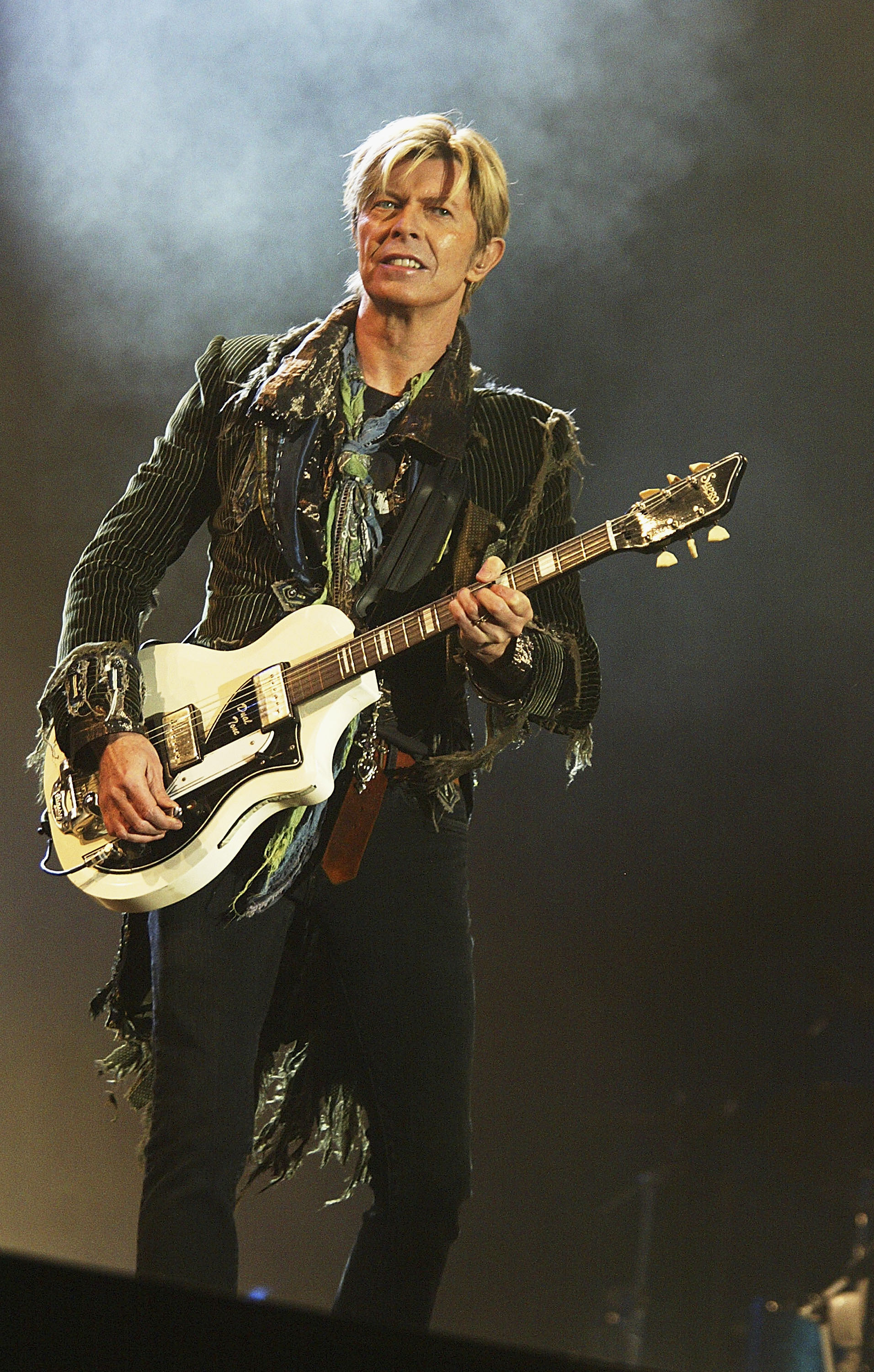 David Bowie compie 69 anni: i look più belli del Duca Bianco David Bowie compie 69 anni: i look più belli del Duca Bianco