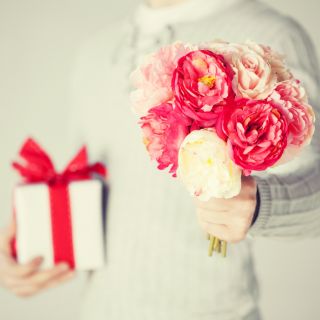 Regali anniversario: la guida completa