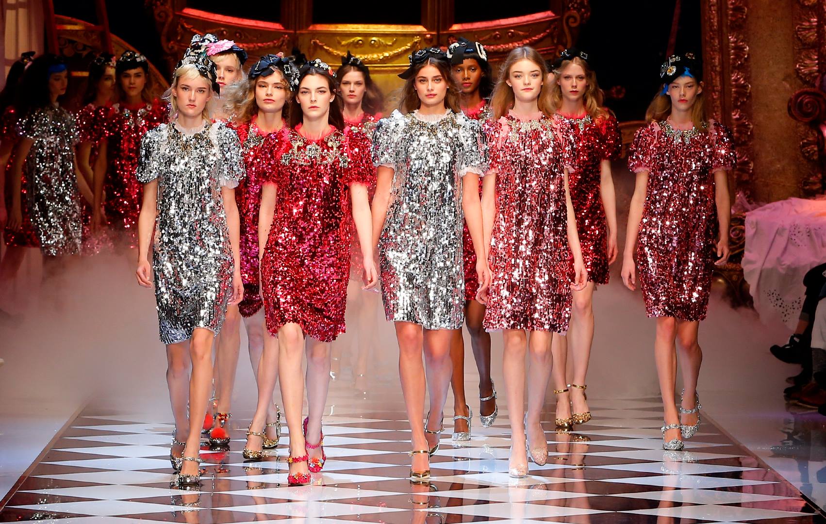 Dolce&Gabbana: collezione ispirata alle principesse Disney Dolce&Gabbana: collezione ispirata alle principesse Disney
