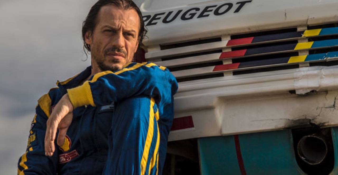 Stefano Accorsi va “Veloce come il vento”: 4 curiosità Stefano Accorsi va “Veloce come il vento”: 4 curiosità