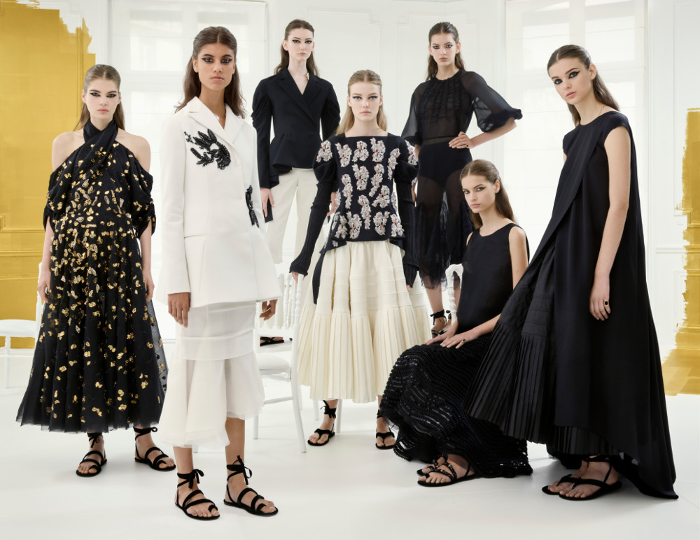 Dior: ritorno alle origini con il tailleur Bar Dior: ritorno alle origini con il tailleur Bar