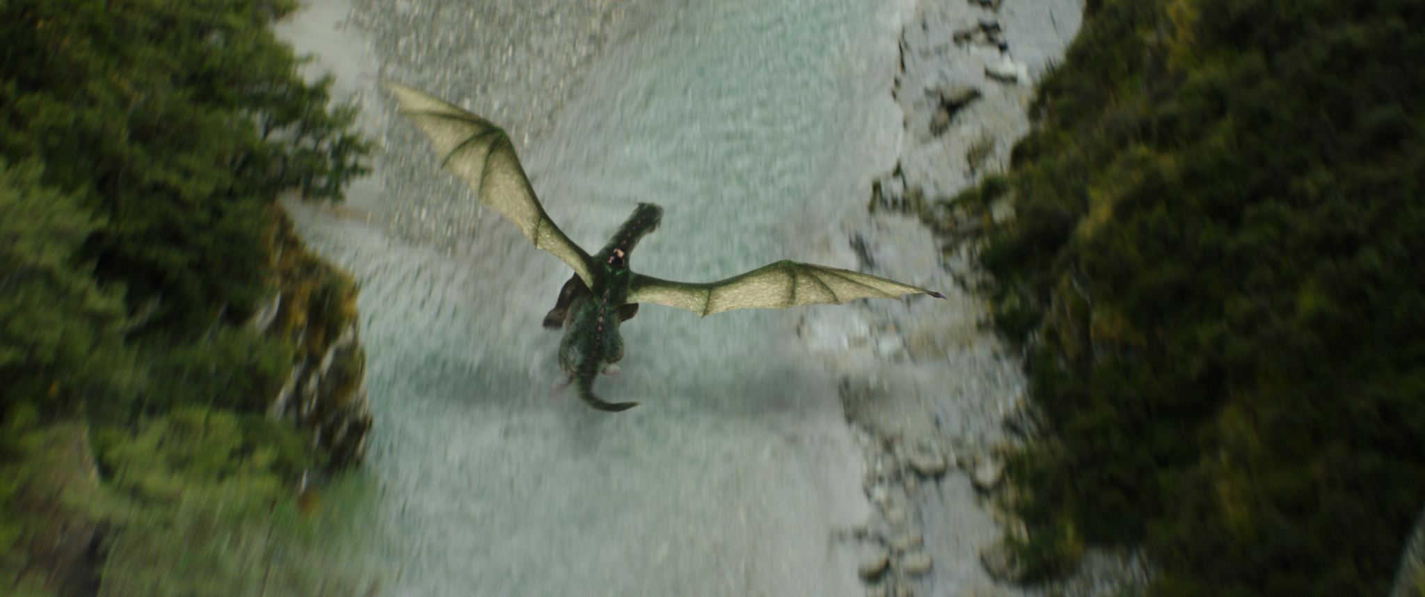 Il drago invisibile: le immagini del nuovo film Disney Il drago invisibile: le immagini del nuovo film Disney