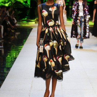Dolce & Gabbana Primavera Estate 2017: le foto della sfilata a Milano