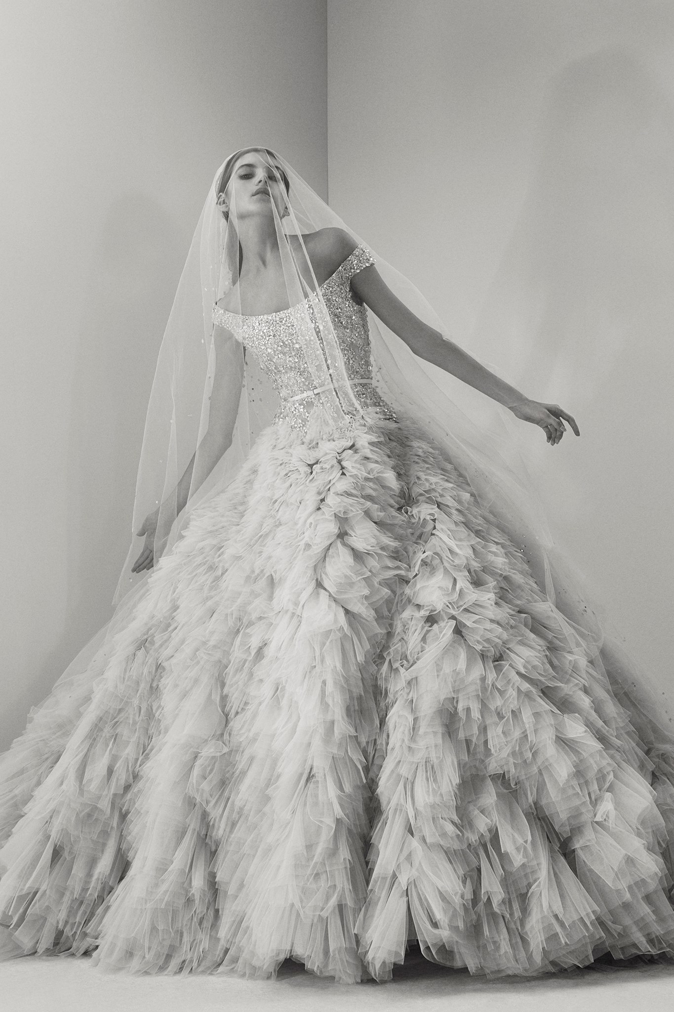 Elie Saab: la collezione abiti da sposa dell'autunno 2017 Elie Saab: la collezione abiti da sposa dell'autunno 2017