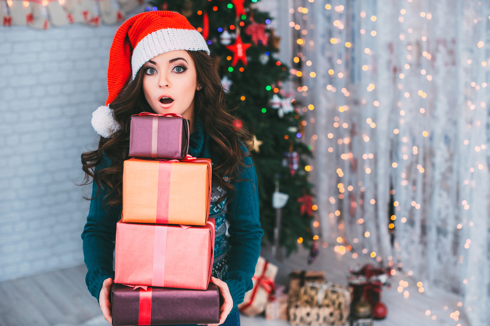 Come vestirsi e truccarsi a Natale Come vestirsi e truccarsi a Natale