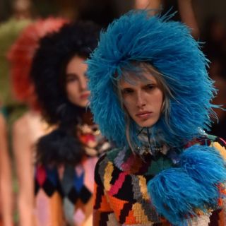 La femminilità rivoluzionaria di Miuccia Prada
