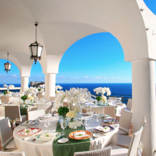 Villa Oliviero, un matrimonio a picco sul mare