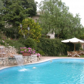 Villa Zeppetella, un matrimonio rustico in un antico casale