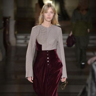 La sfilata british e sexy di Stella McCartney