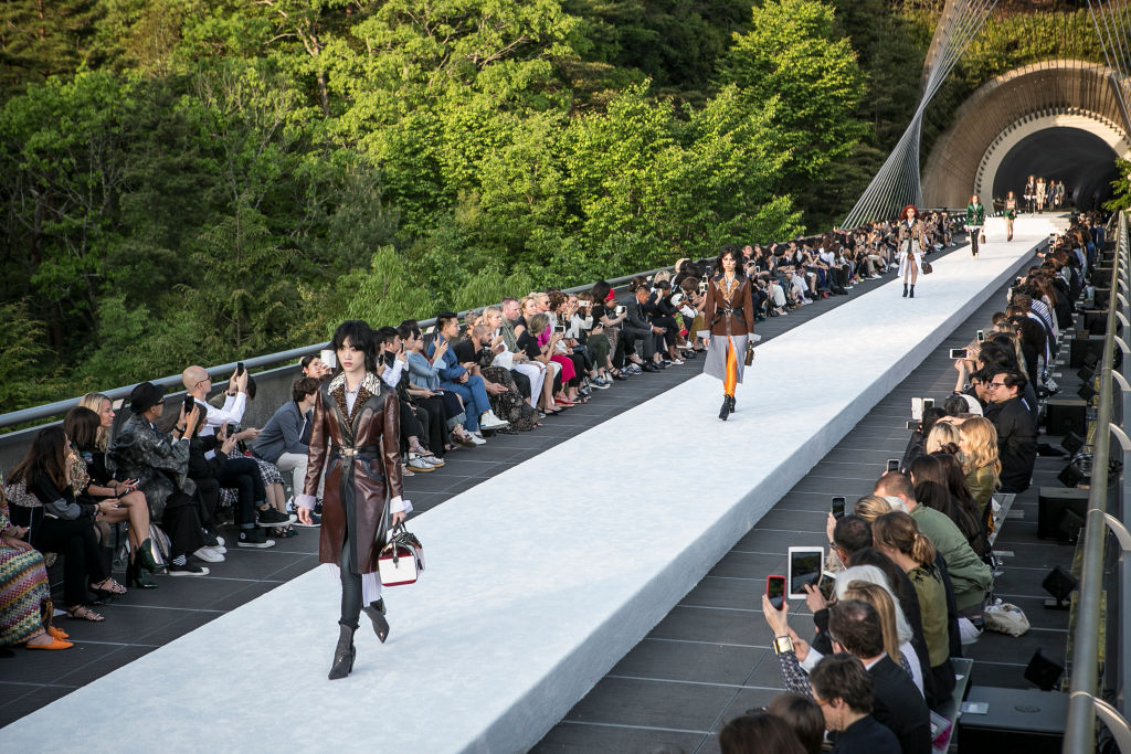 Omaggio al Giappone per la Louis Vuitton Cruise 2018 Omaggio al Giappone per la Louis Vuitton Cruise 2018